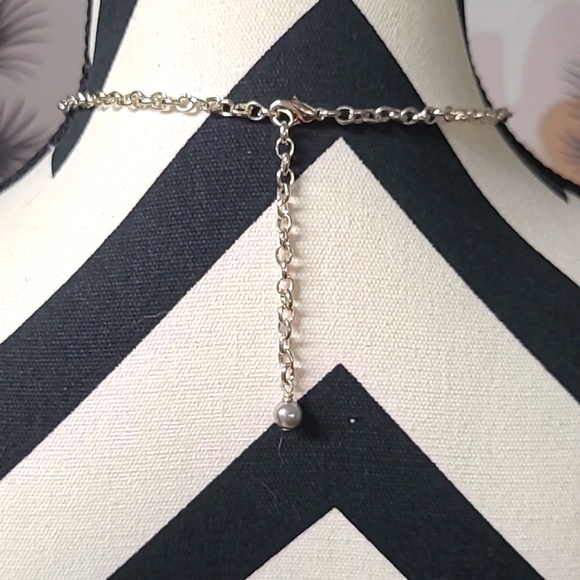 Faux pearl dangle detail necklace, Handcrafted by Mom - Picture 4 of 5